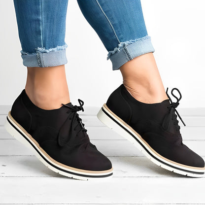Scarpe Stringate Donna in Pelle con Dettagli Cut-Out