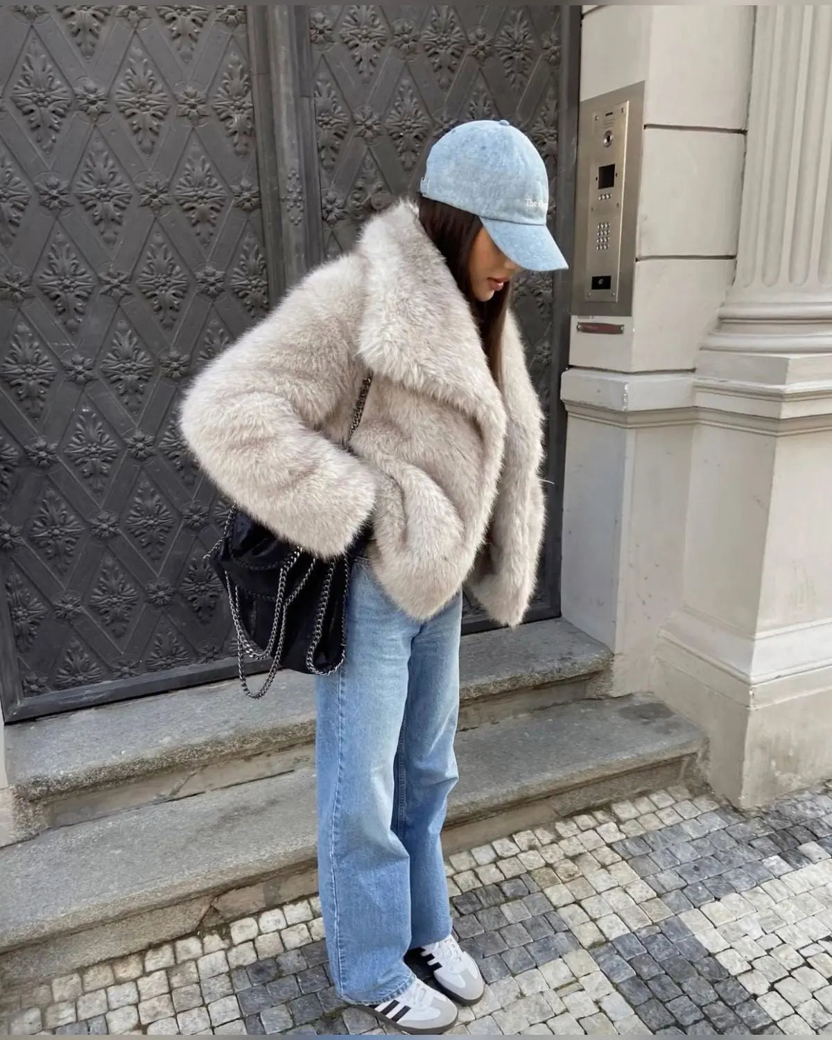 Giacca Donna in Tessuto Strutturato Vestibilità Regular