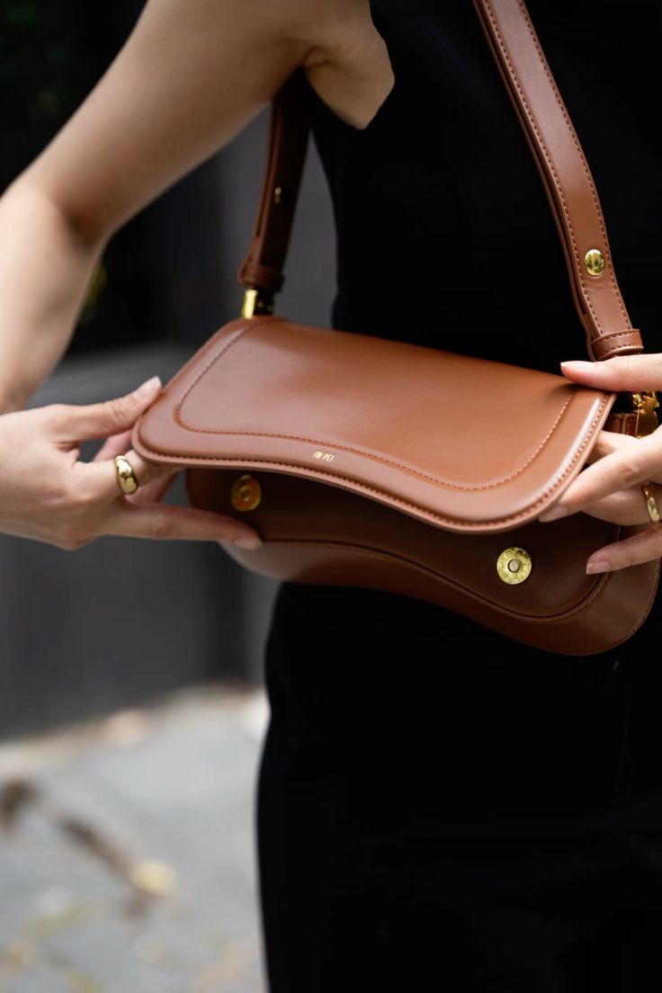 Borsa a Spalla Donna in Ecopelle Minimalista Elegante Quotidiana