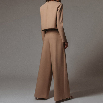 Completo Donna Pantaloni Ampi e Corto
