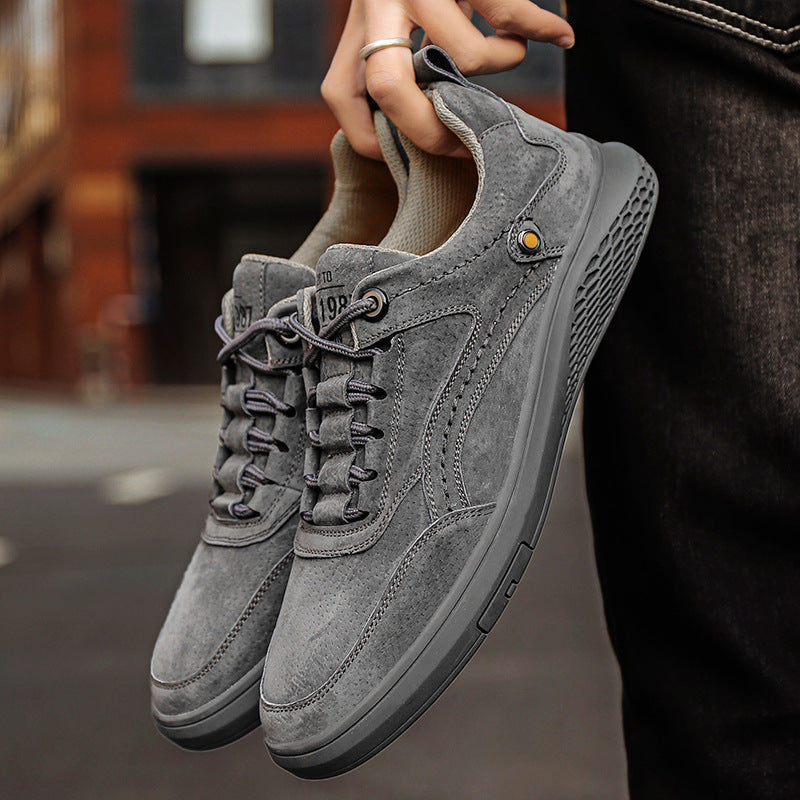 Sneaker Uomo Scamosciata Stringata Bassa Dettaglio Forato - Vesarelli