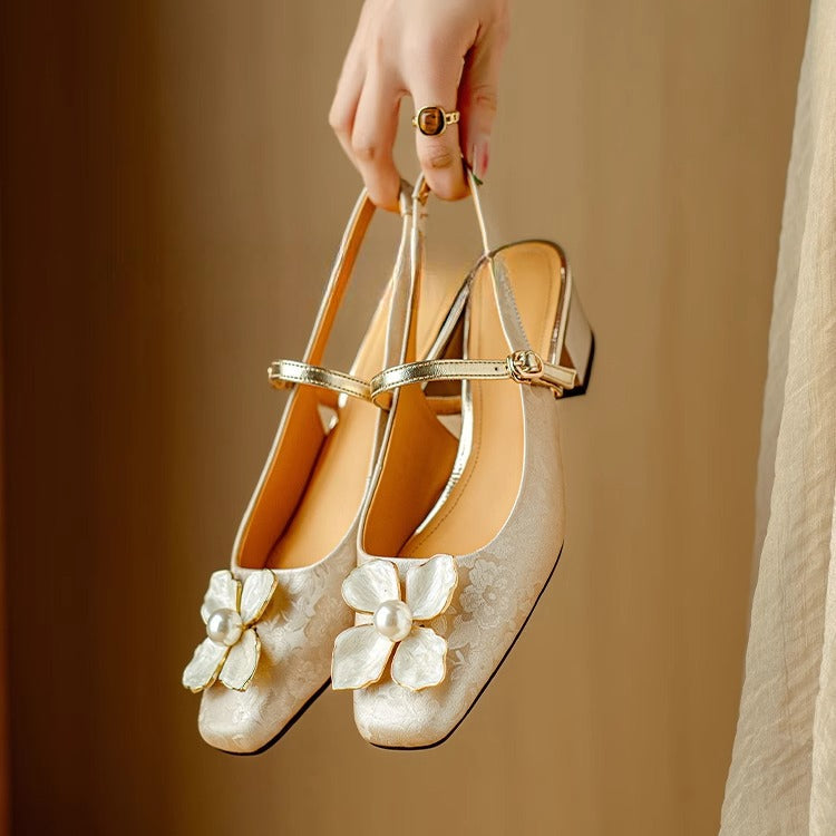 Mila | Scarpa da Donna Jacquard Floreale Mary Jane Punta Quadrata 2