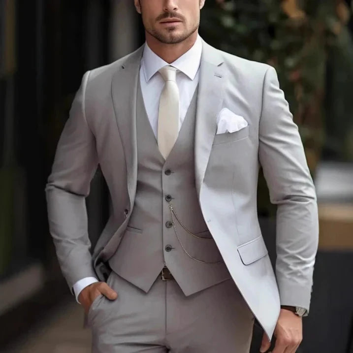 Abito Completo Uomo per Ospite di Nozze Elegante