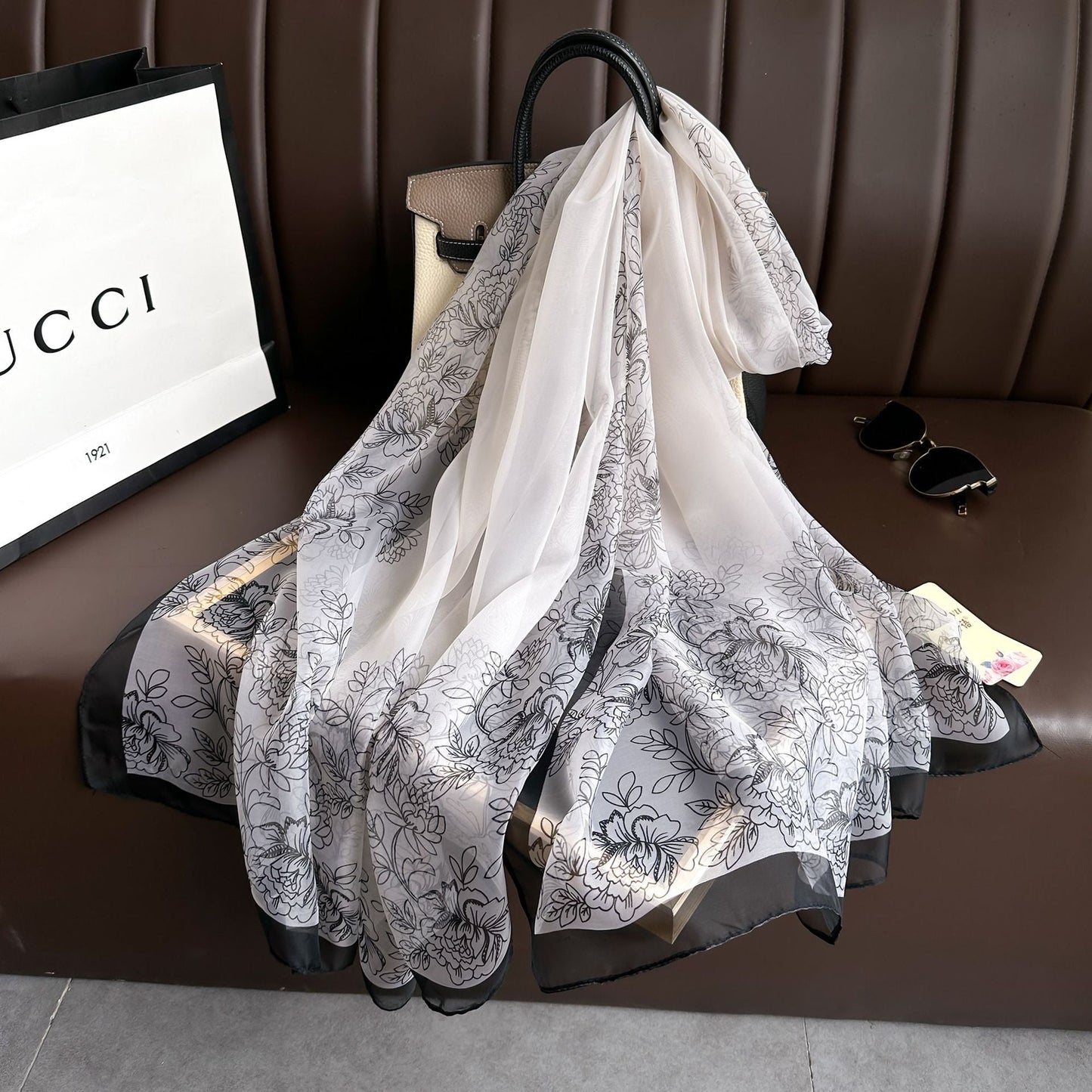 Sciarpa Donna in Seta e Chiffon Fantasia Floreale Leggera