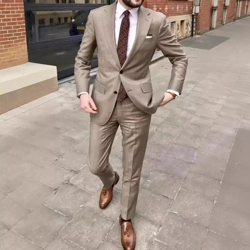 Completo Uomo Due Pezzi Giacca e Pantaloni Classici