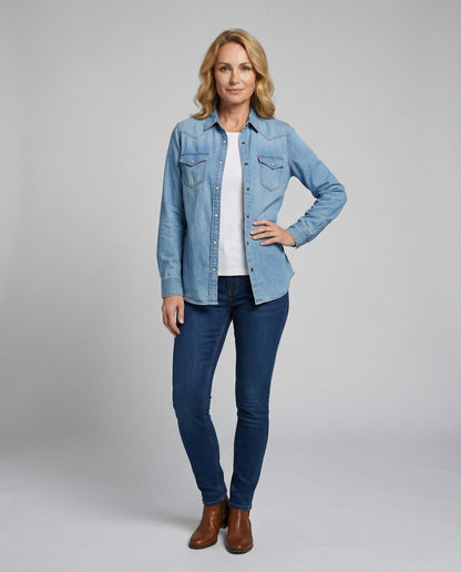 Camicia Jeans Donna con Tasche Decorative sul Petto