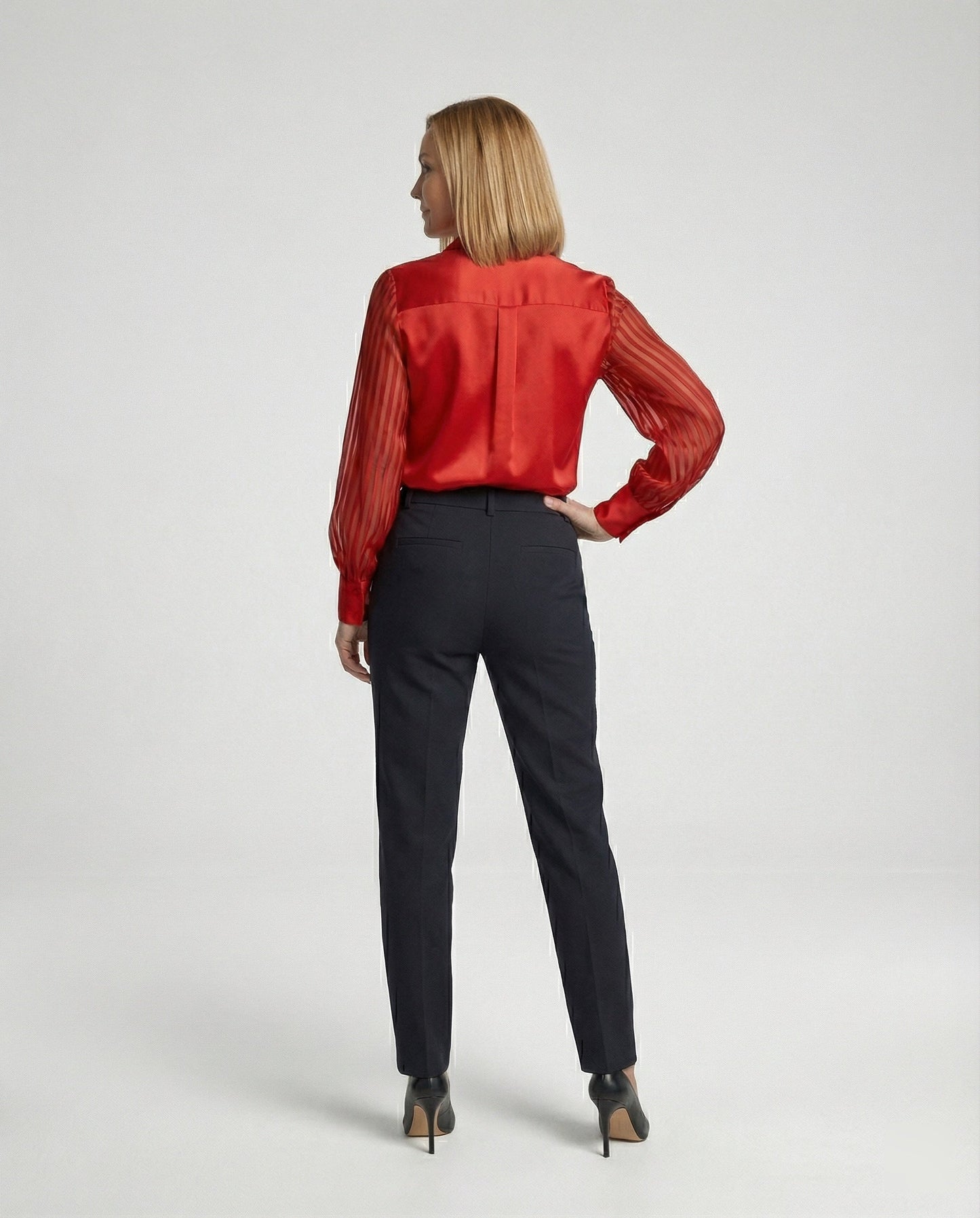 Camicia Donna in Satin con Maniche a Sbuffo Trasparenti