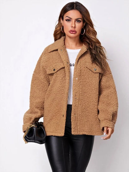 Giacca Donna con Colletto e Tasche Taglio Classico