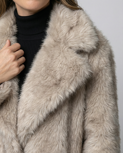 Cappotto Donna in Ecopelliccia Morbido Caldo