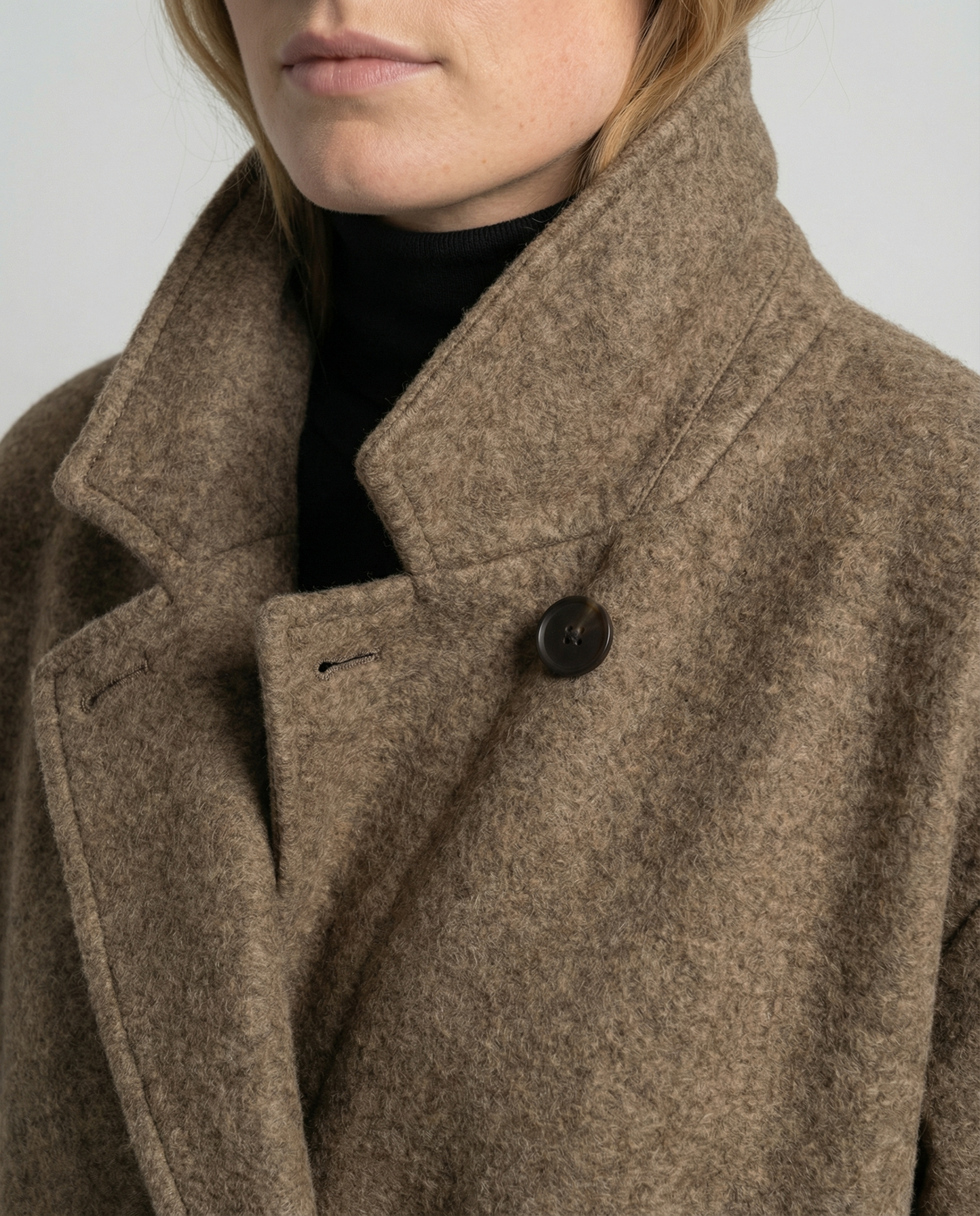 Cappotto Oversize Donna in Lana Stile Elegante