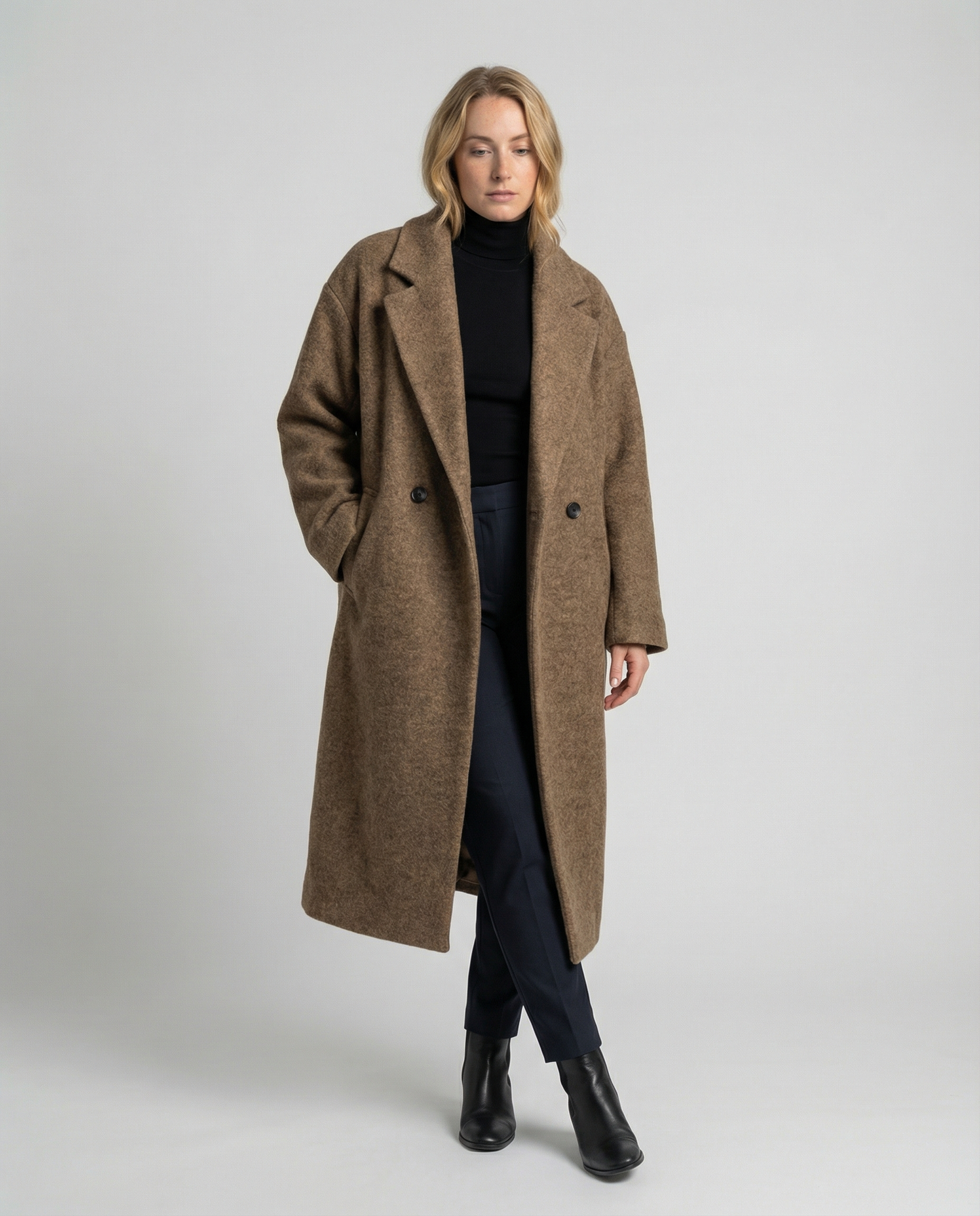 Cappotto Oversize Donna in Lana Stile Elegante