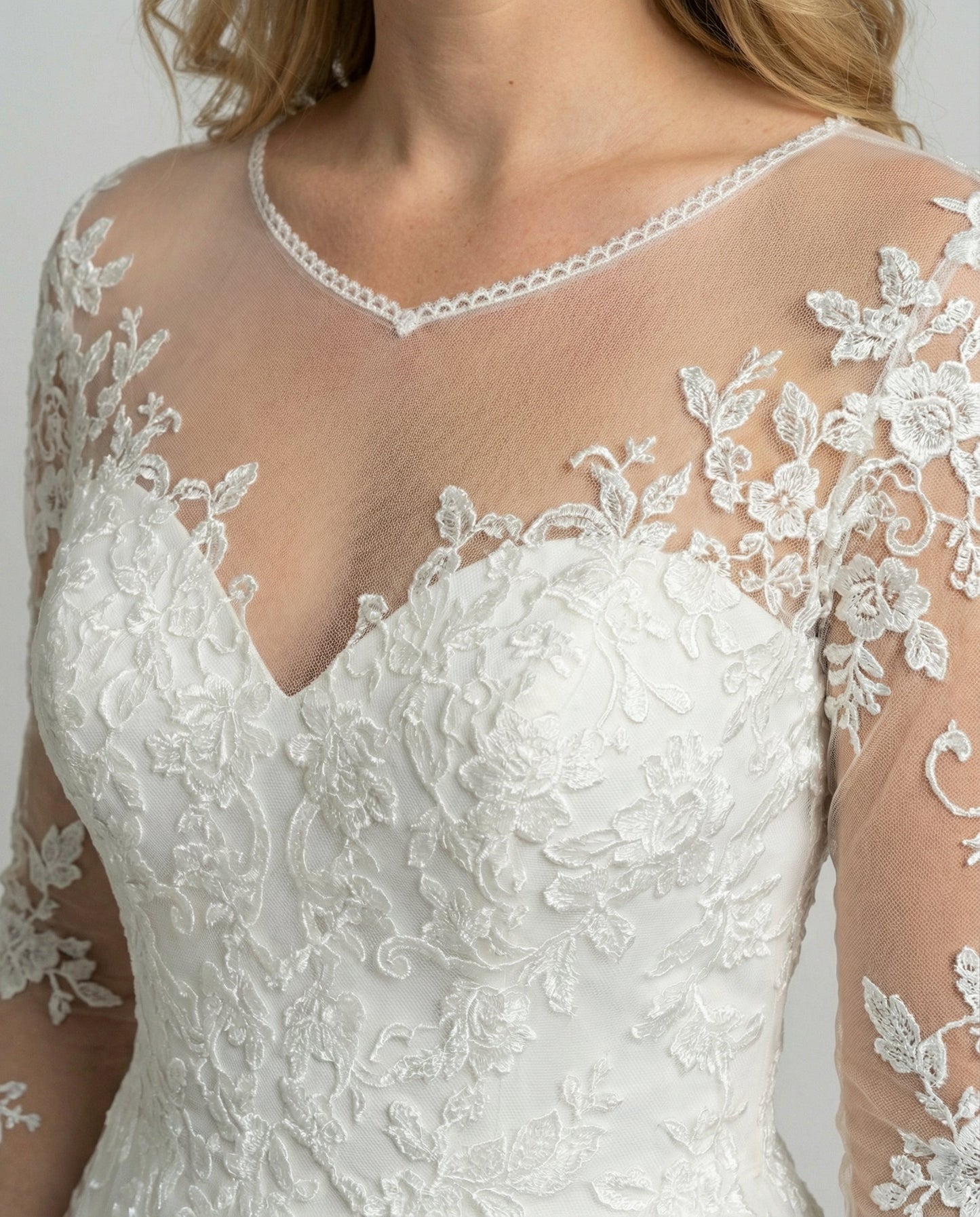 Abito Sposa Donna in Pizzo Elegante