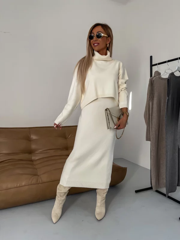 Set Donna con Abito e Maglia Dolcevita