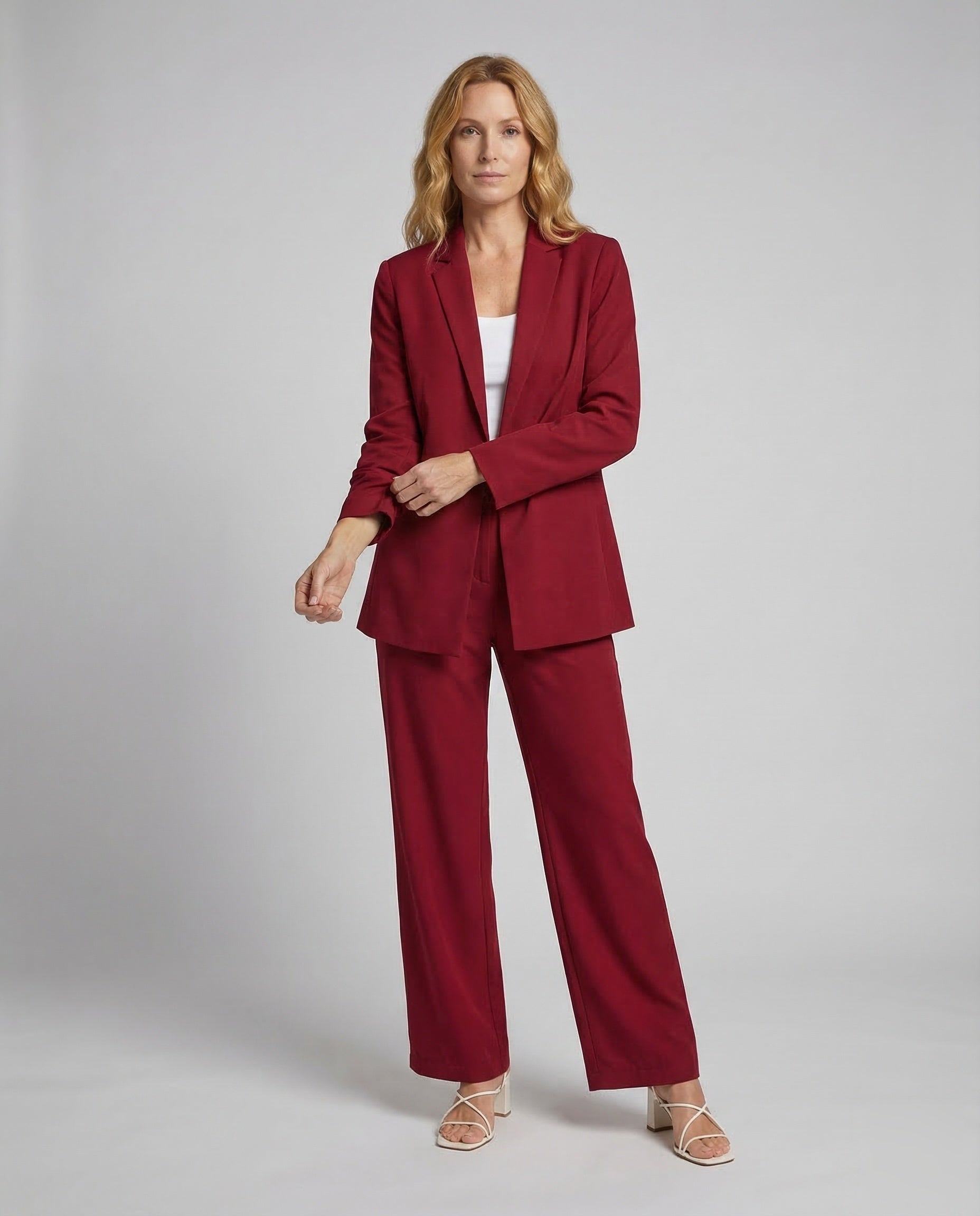 Tailleur Donna Pantaloni Larga Vestibilità Elegante - Brentozzi