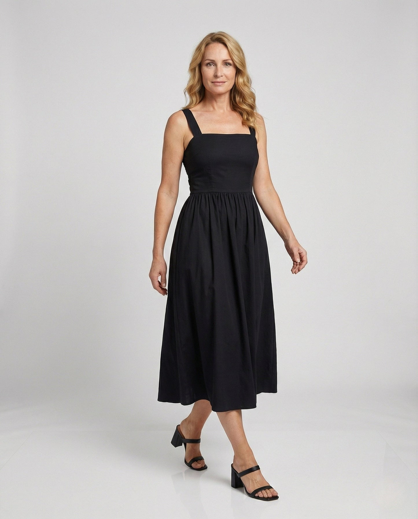 Abito Midi Donna in Satin Scollo Quadrato - Brentozzi