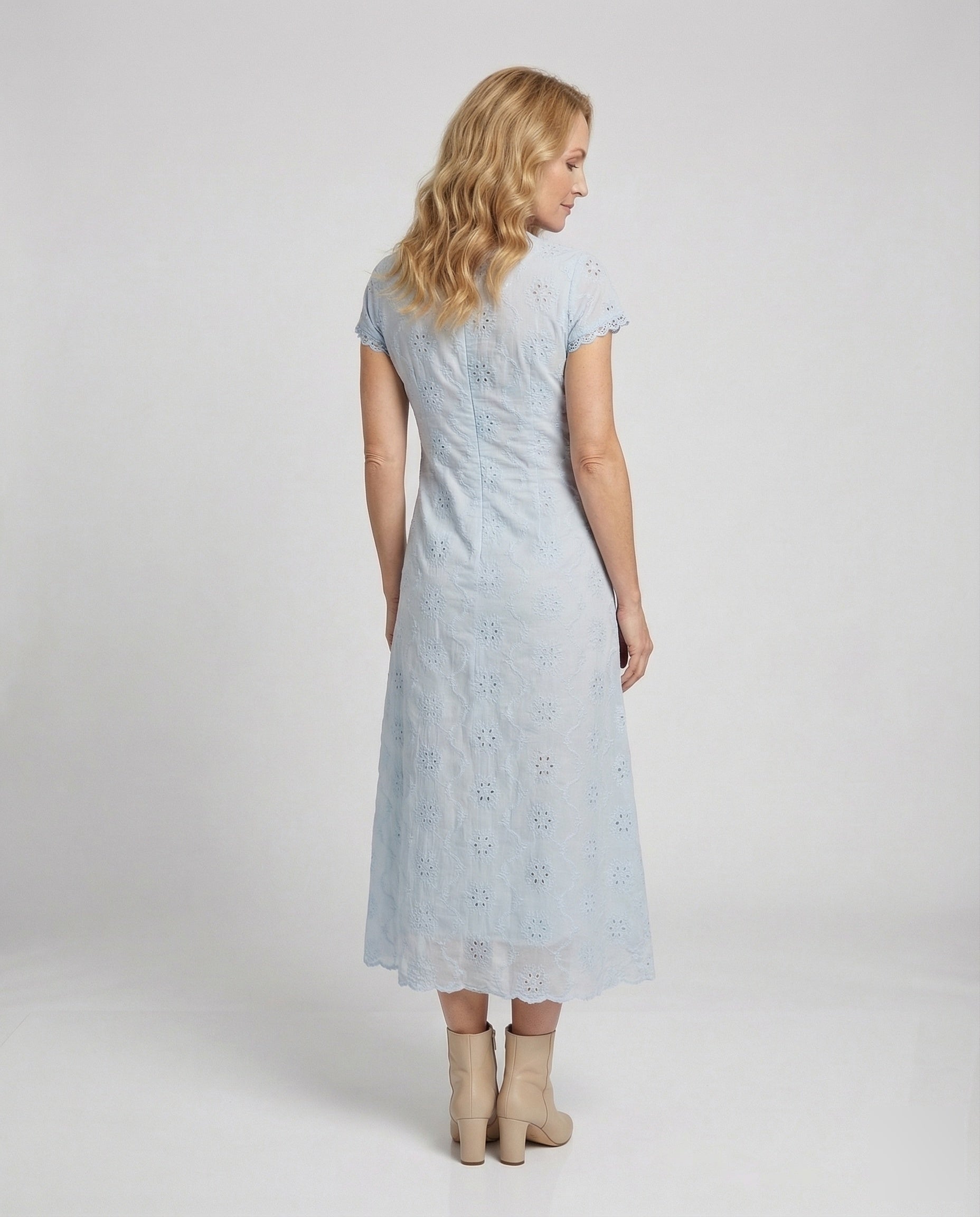 Product 15517946937674 - back_view