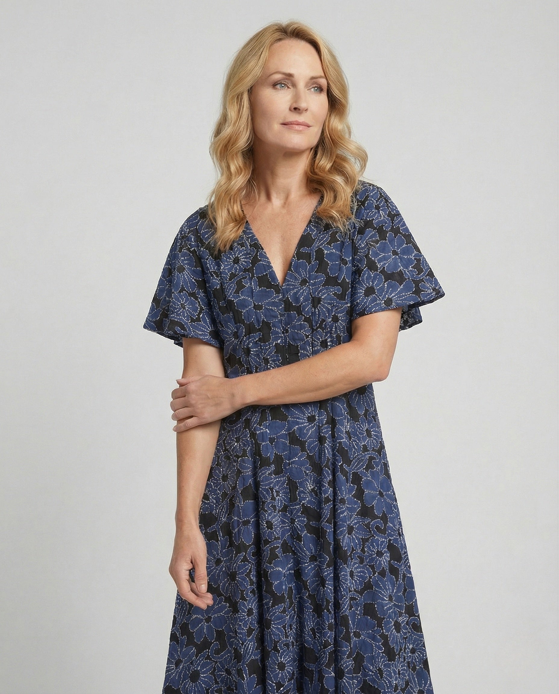 Product 15518408212810 - upper_body
