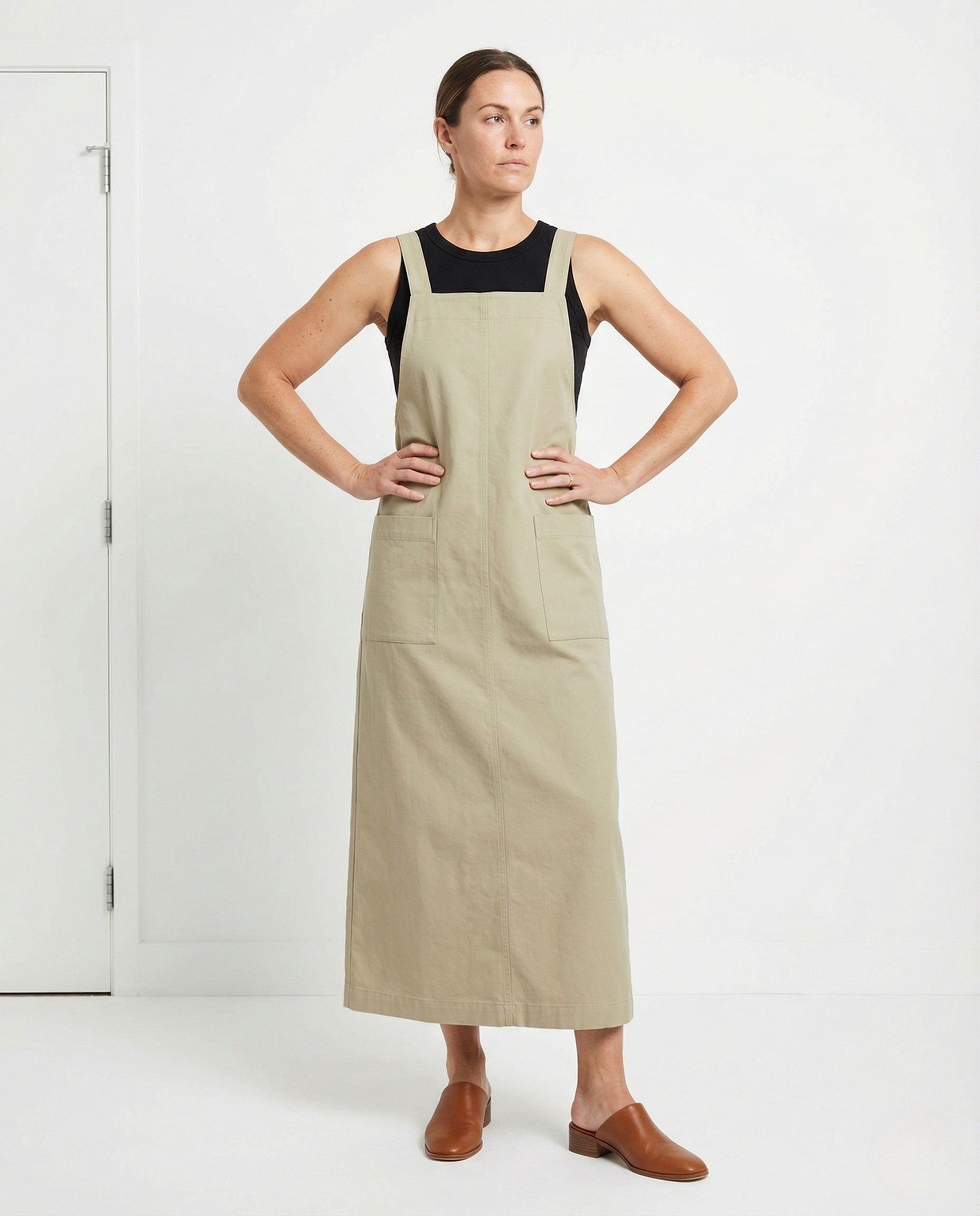 Abito Maxi Donna Smanicato con Tasche Laterali - Brentozzi
