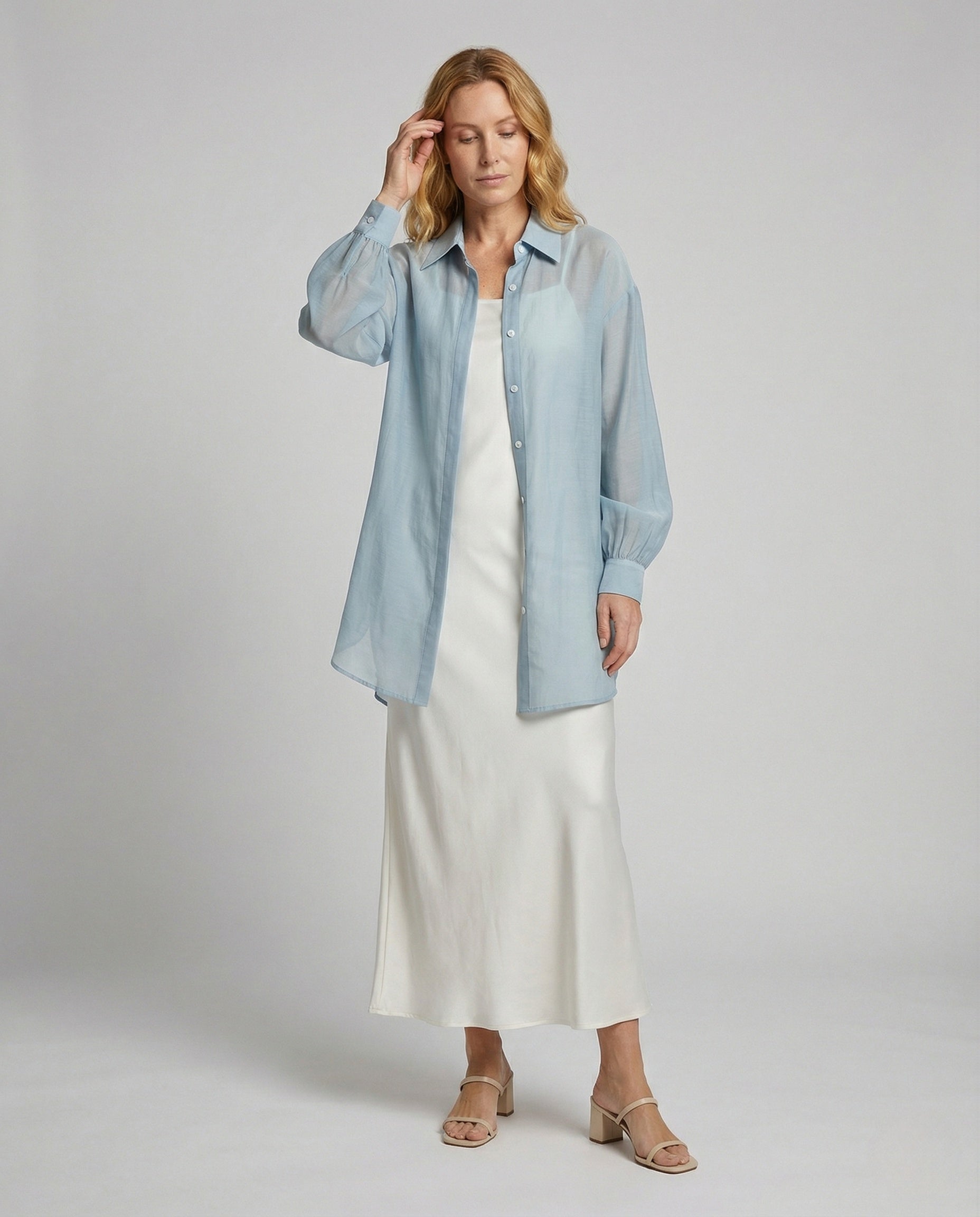 Camicia Oversize Donna Tessuto Leggero Scollo Posteriore Cut Out - Brentozzi