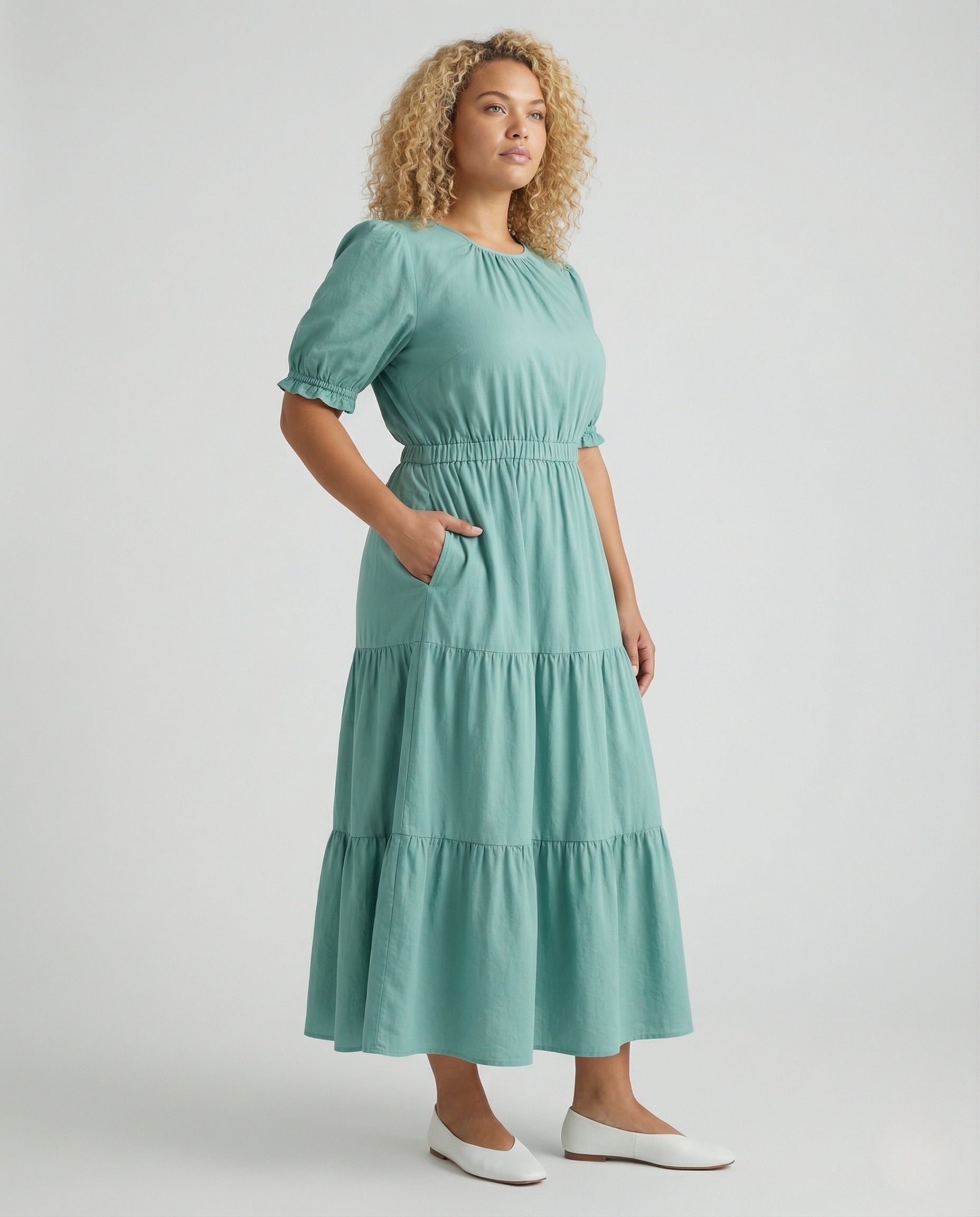 Abito Maxi Donna con Motivo Etno e Gonna a Volant - Brentozzi