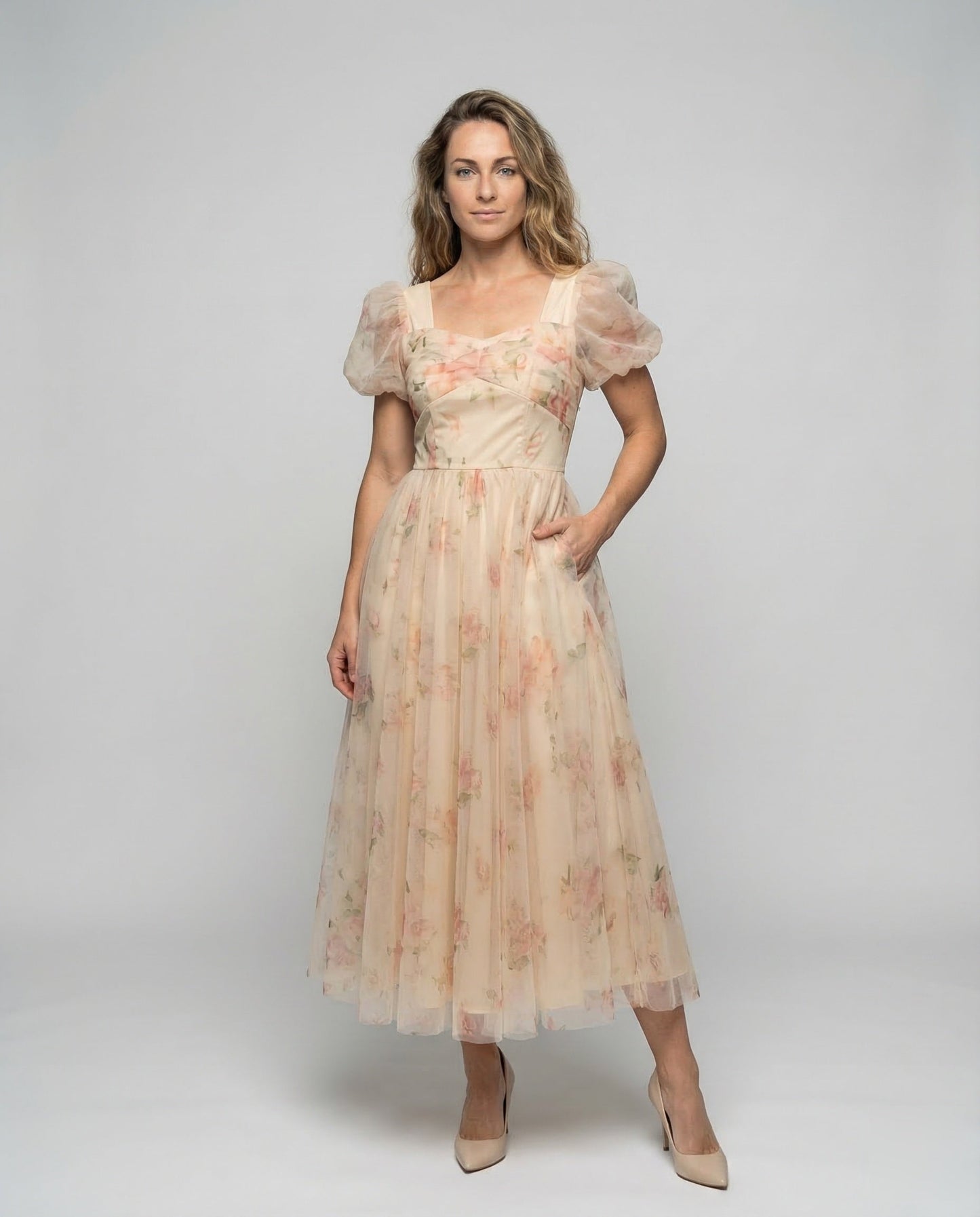 Abito Maxidress Donna in Tulle Spalline Sottili - Brentozzi