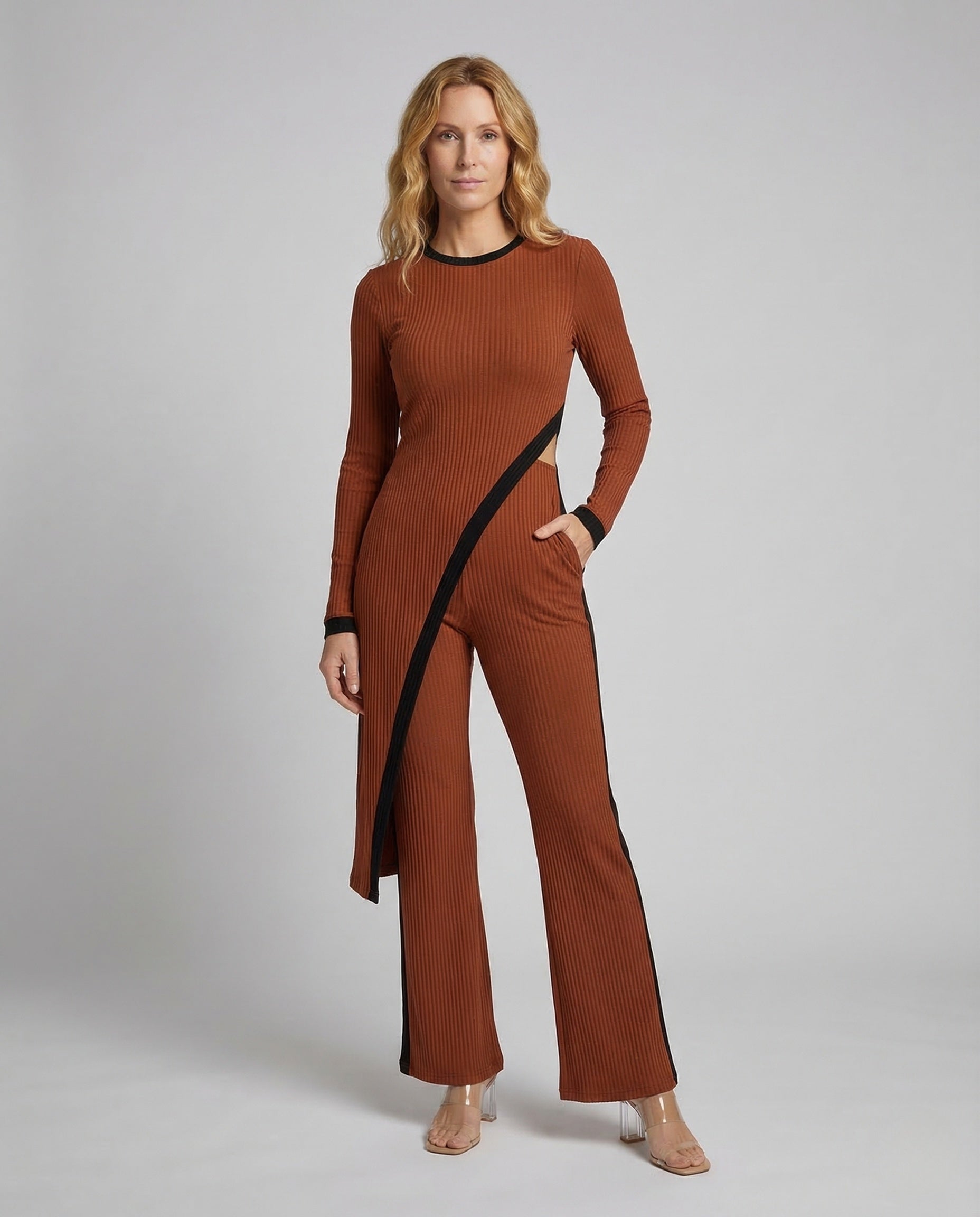 Tuta Donna in Maglia Costina Pantalone Svasato - Brentozzi