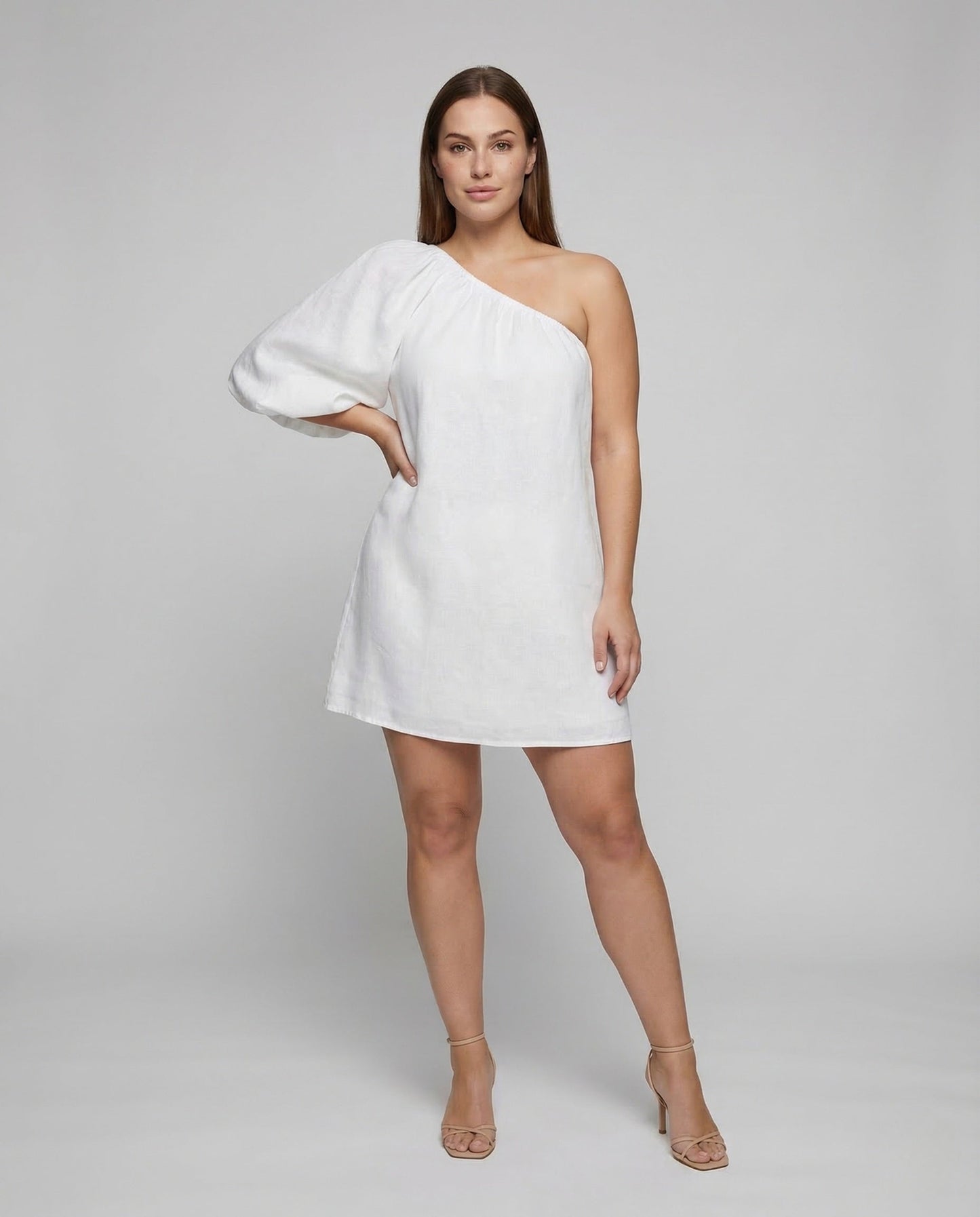 Abito Mini Donna Asimmetrico Spalle Scoperte Manica Sbuffo - Brentozzi
