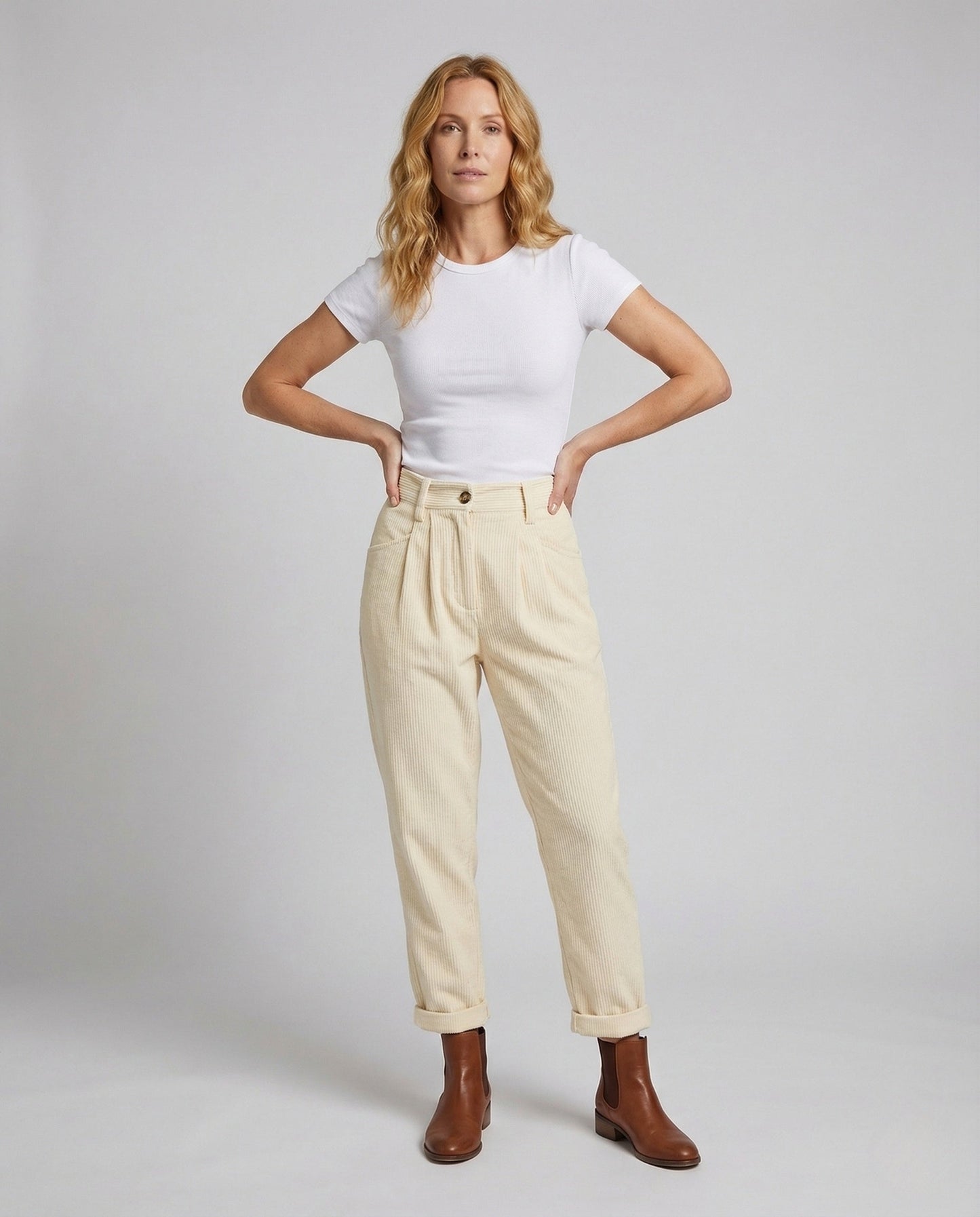 Pantaloni Donna in Velluto a Coste Vita Alta Risvoltati - Brentozzi