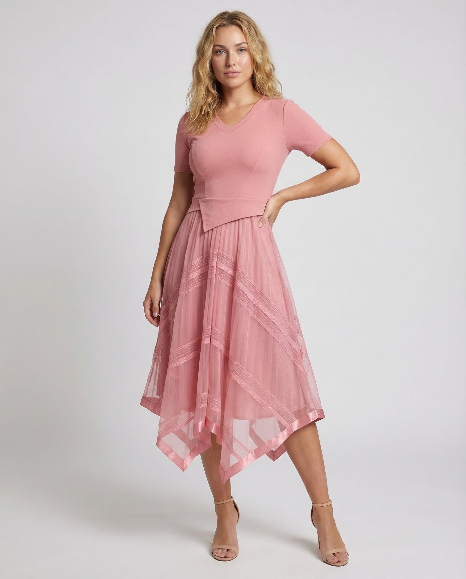 Abito Midi Donna in Maglia Gonna a Balze - Brentozzi