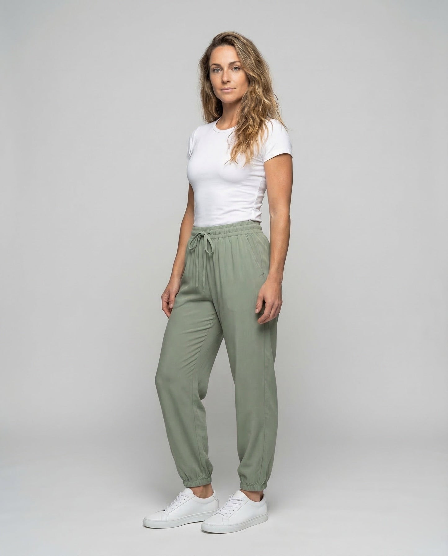 Pantaloni Jogger Donna in Viscosa con Coulisse - Brentozzi