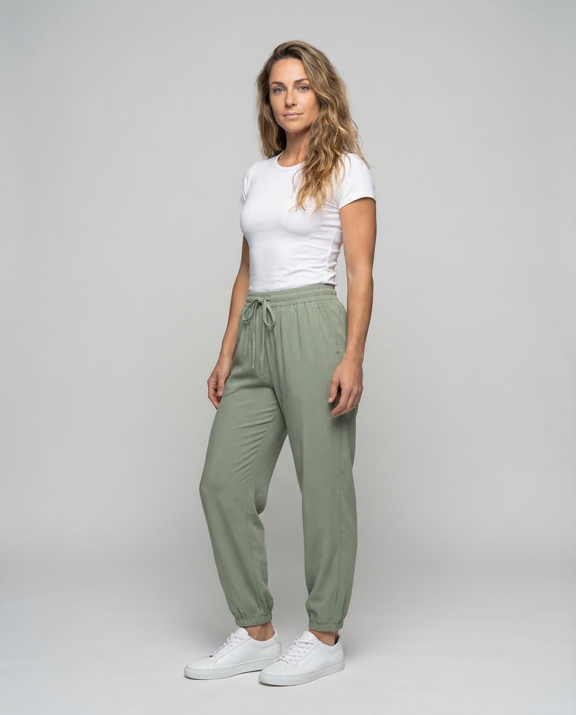 Pantaloni Jogger Donna in Viscosa con Coulisse - Brentozzi