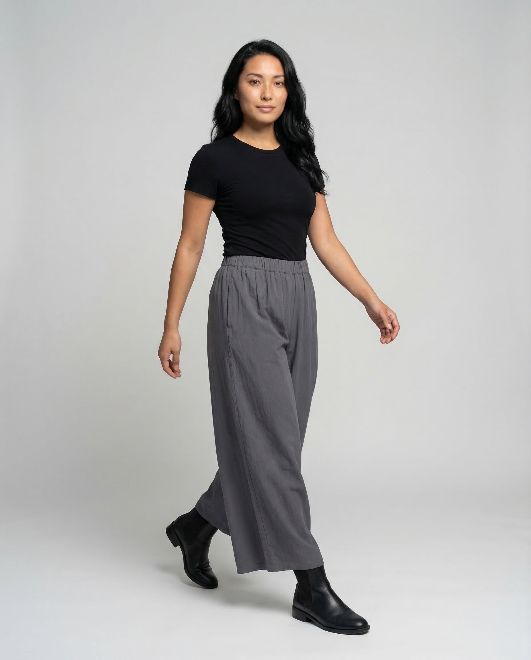 Pantaloni Culotte Donna in Tessuto Gessato Morbido - Brentozzi