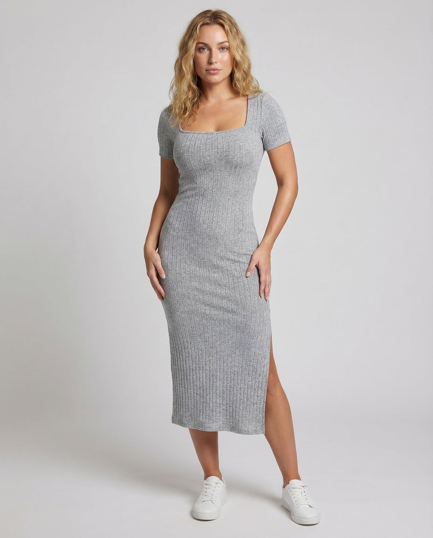 Abito Midi Donna in Maglia Costine con Spacco - Brentozzi