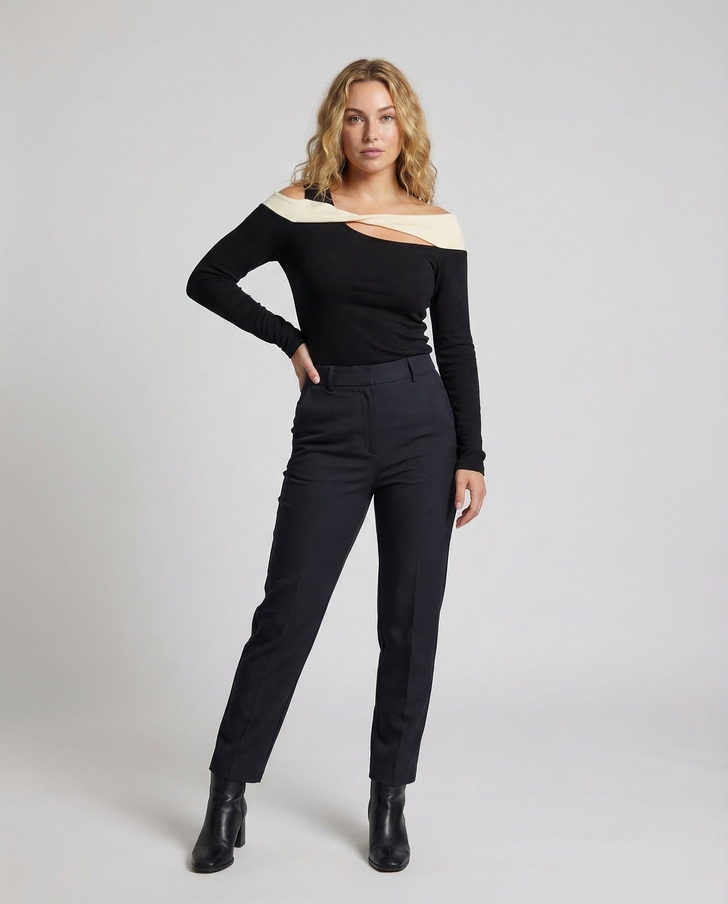 Crop Donna Asimmetrico Manica Corta - Brentozzi