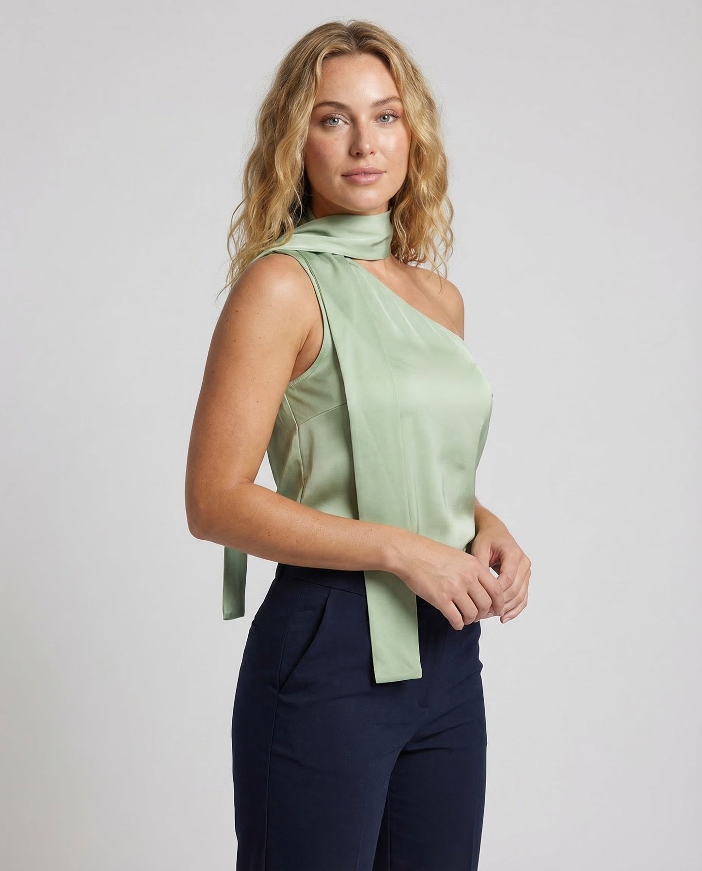 Product 15537216225610 - upper_body