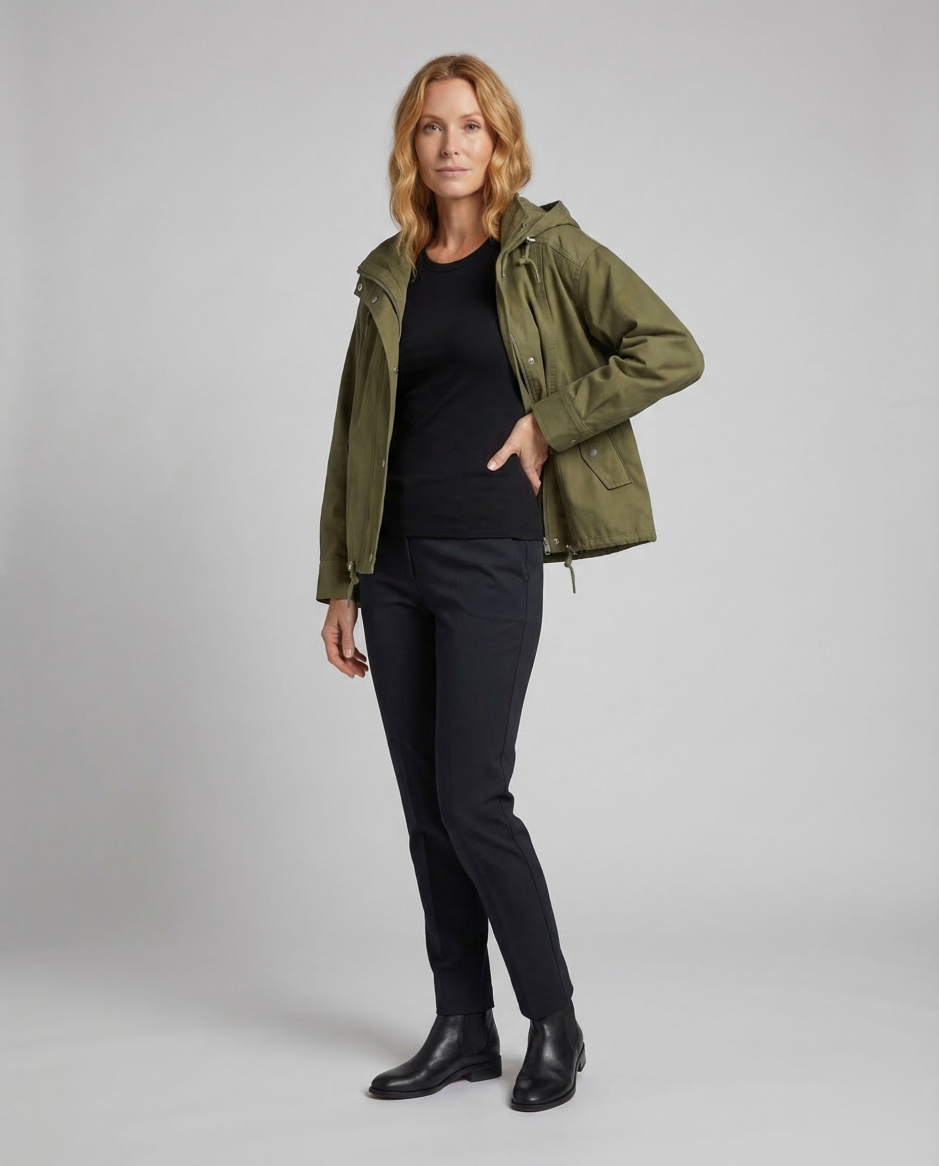 Parka Corto Donna con Cappuccio e Coulisse - Brentozzi