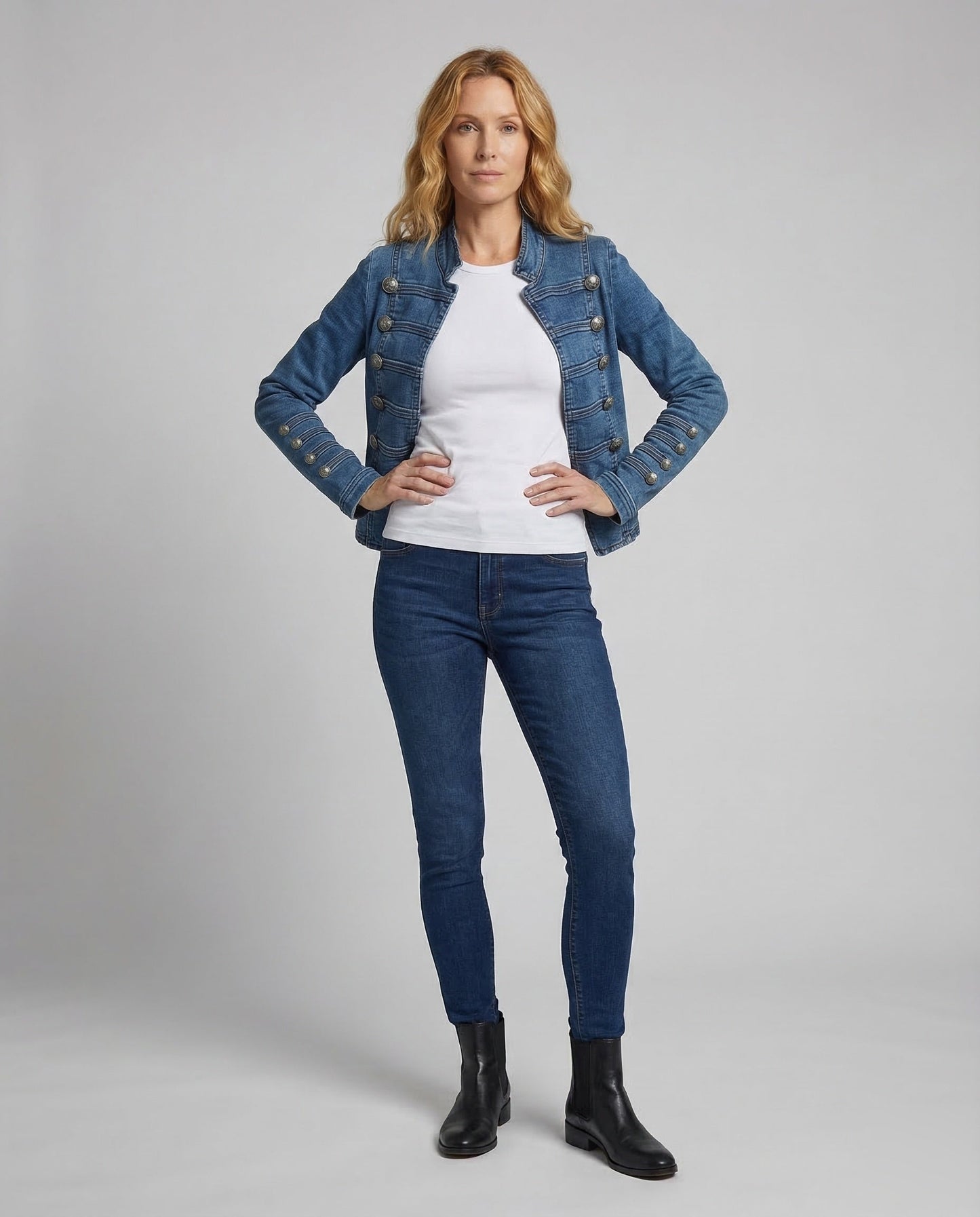 Giacca Jeans Donna Stile Militare Bottoni Decorativi - Brentozzi