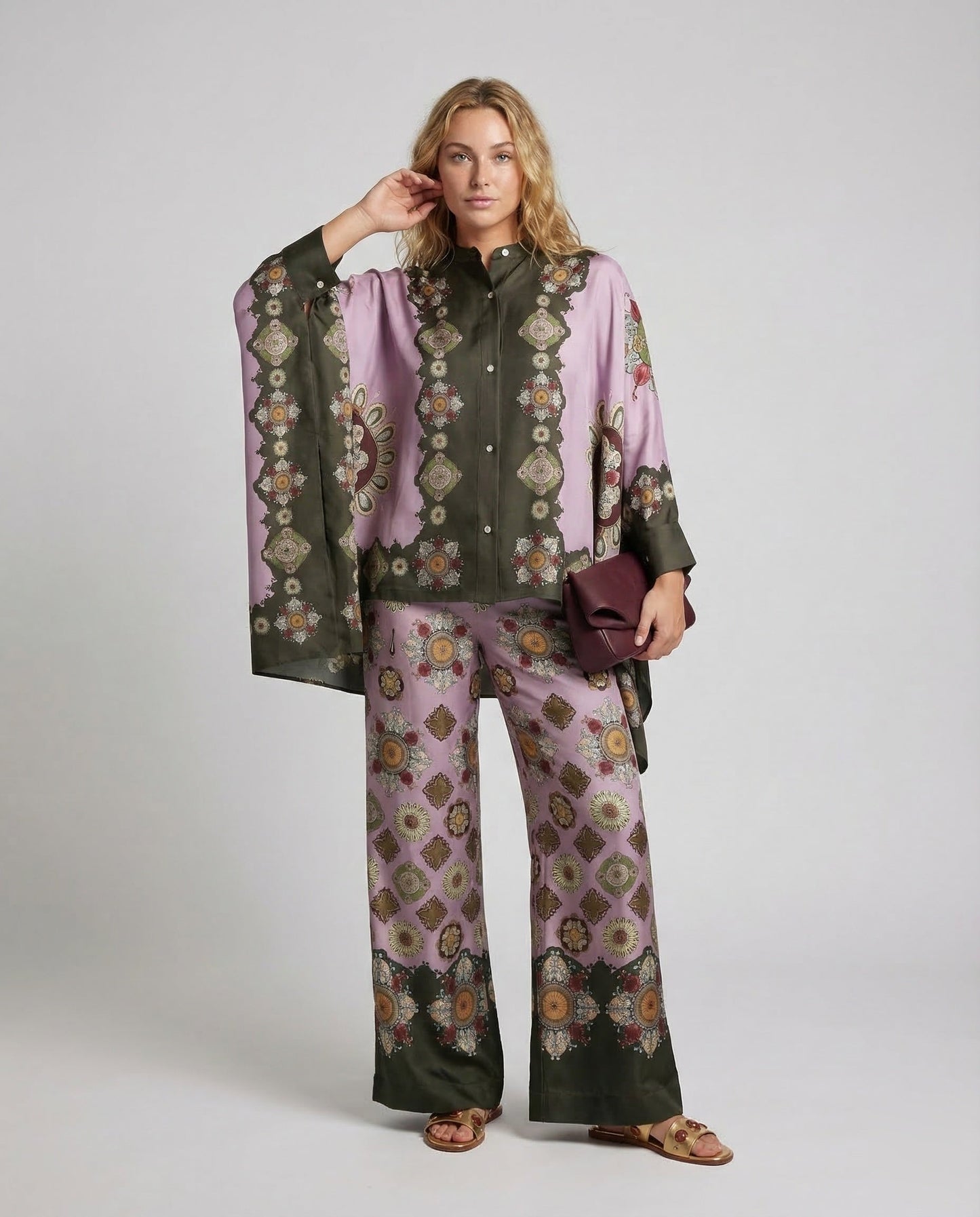 Completo Donna Pantaloni Palazzo in Satin Vestibilità Ampia - Brentozzi