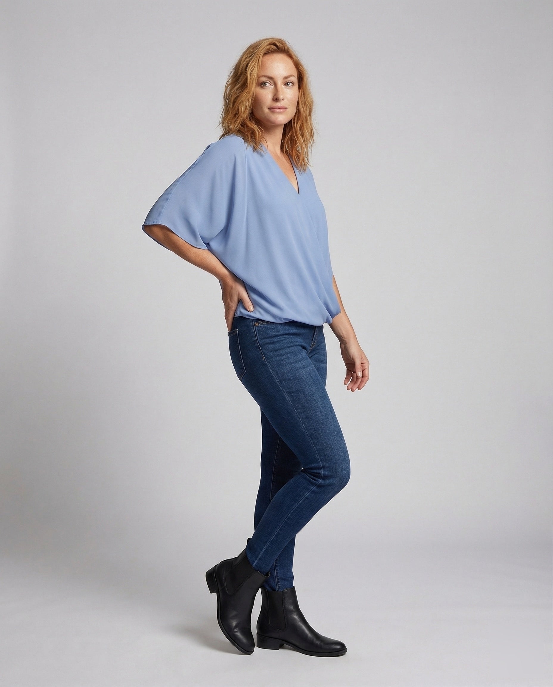 Blusa Donna Drappeggiata Scollo a V Manica Pipistrello - Brentozzi