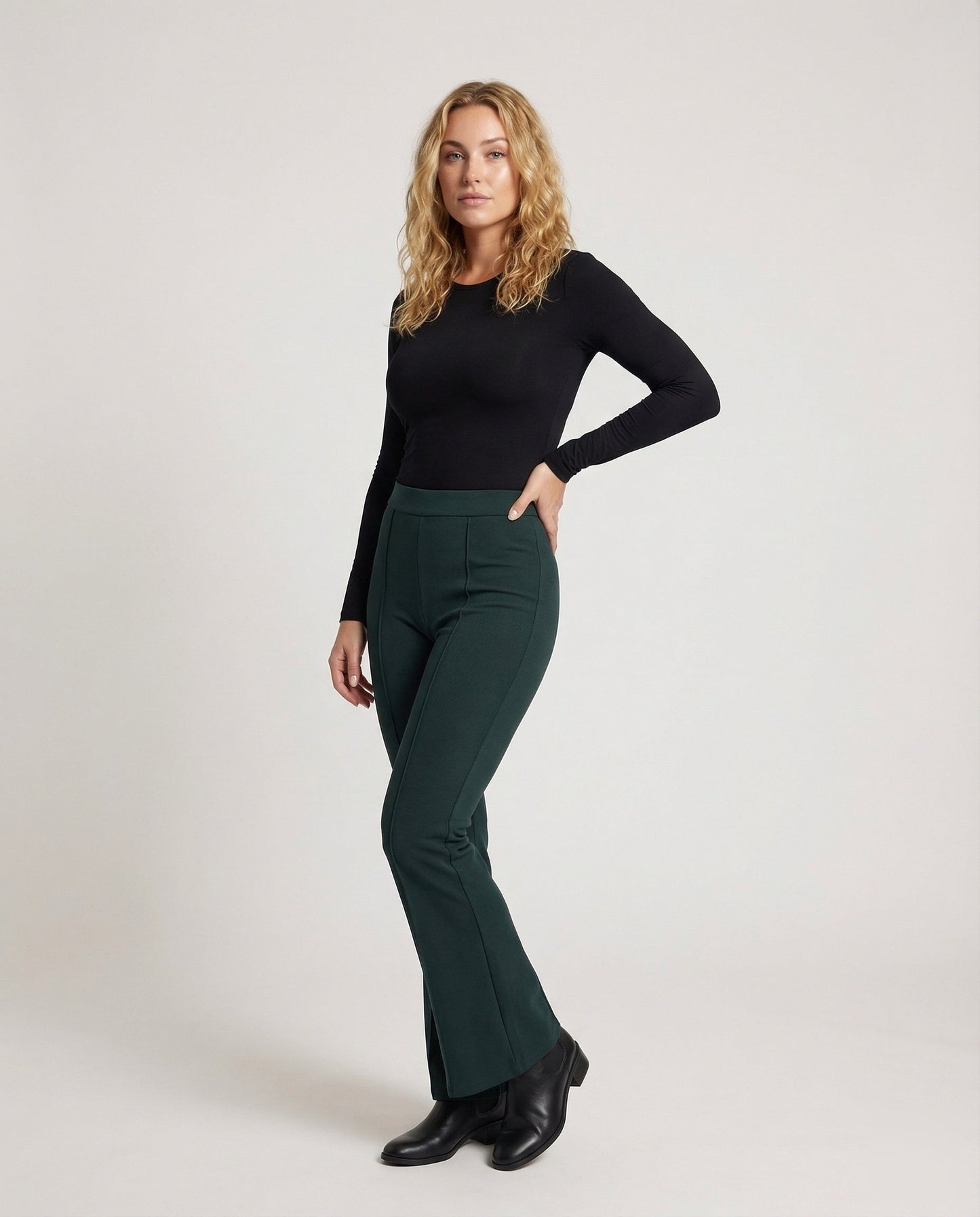 Pantaloni Donna Stretch Flare Cucitura Centrale - Brentozzi