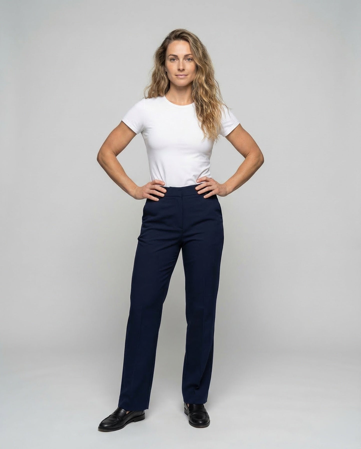 Pantaloni Donna Tessuto Gamba Larga Piega Frontale - Brentozzi