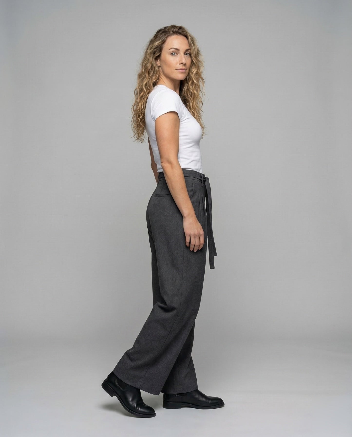Pantaloni Donna in Tessuto Vita Paperbag con Lacci Lunghi - Brentozzi