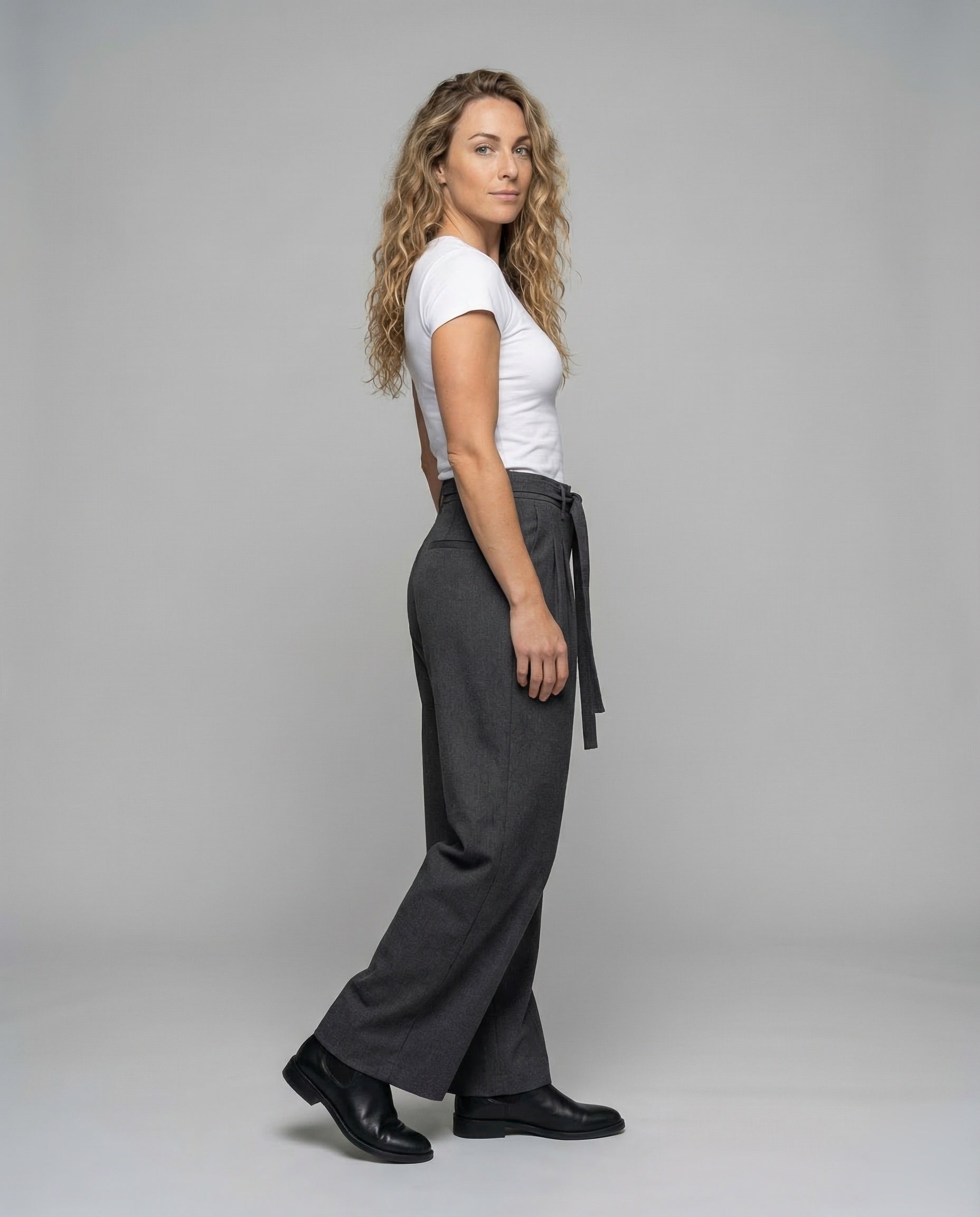Pantaloni Donna in Tessuto Vita Paperbag con Lacci Lunghi - Brentozzi
