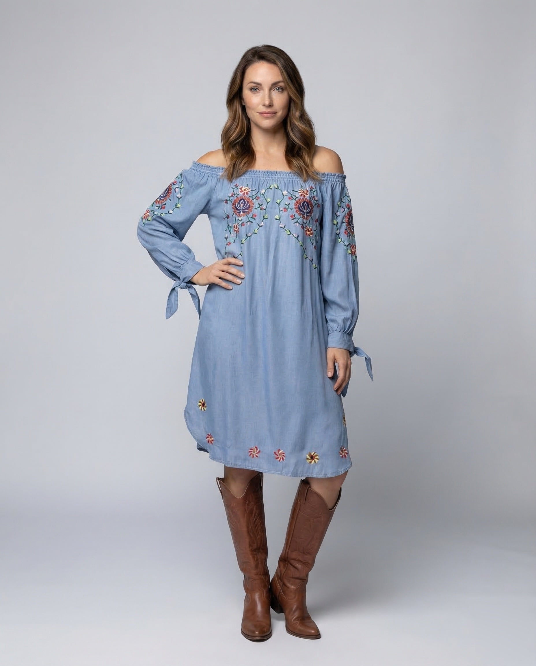 Abito Boho Donna in Chambray Scollo Carmen Elastico - Brentozzi