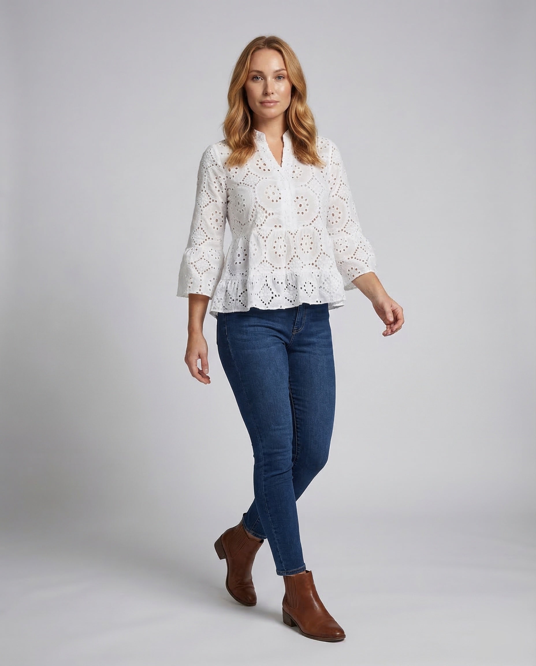 Blusa Donna in Broderie Anglaise Manica Campana - Brentozzi