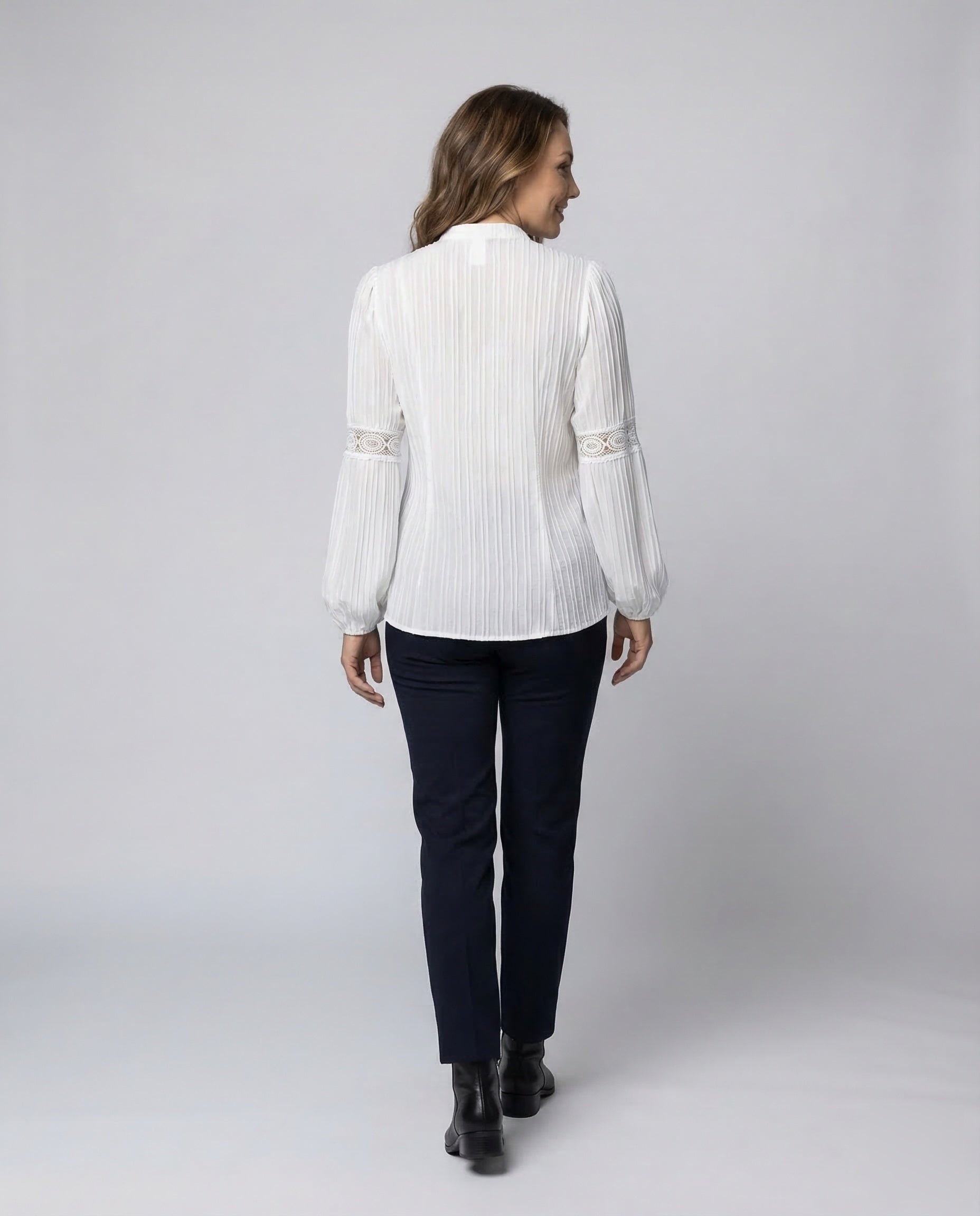 Product 15546790805834 - back_view