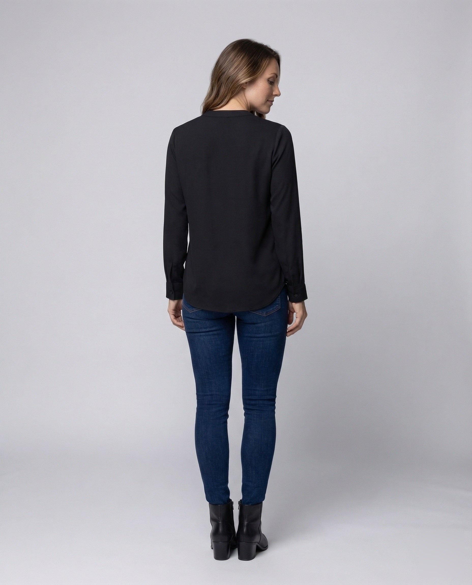 Product 15546811449674 - back_view
