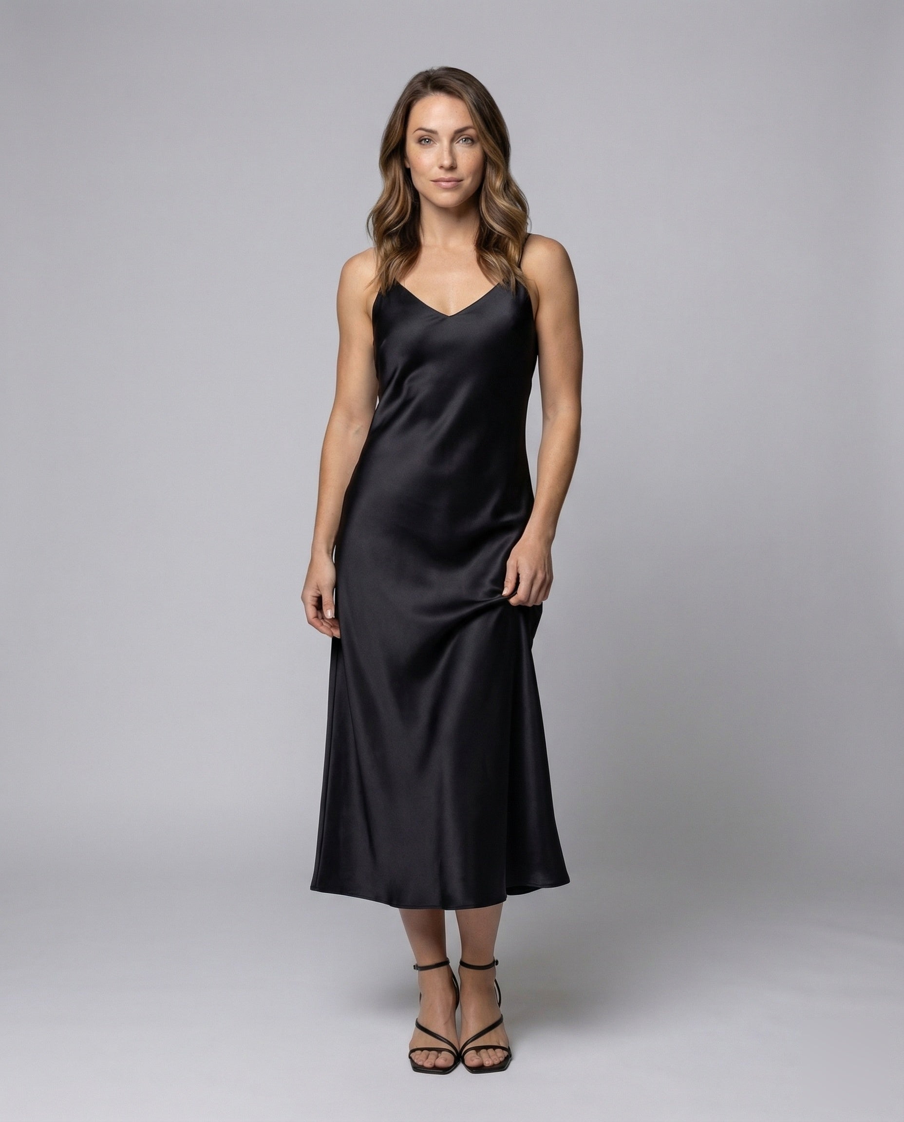 Abito Maxi Donna in Satin Scollo a V - Brentozzi