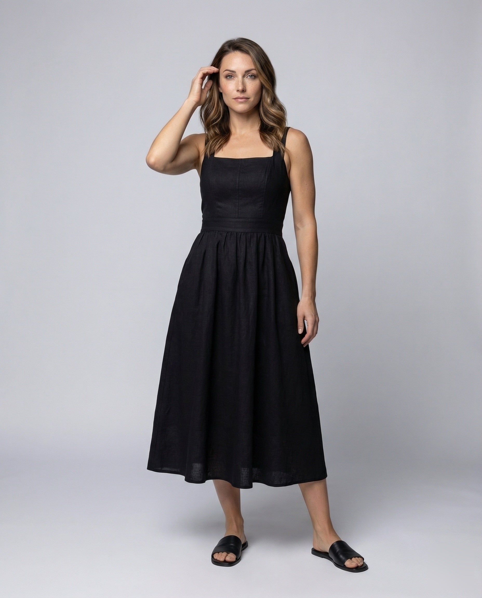 Abito Midi Donna Bretelle Corselett Scollo Sagomato - Brentozzi