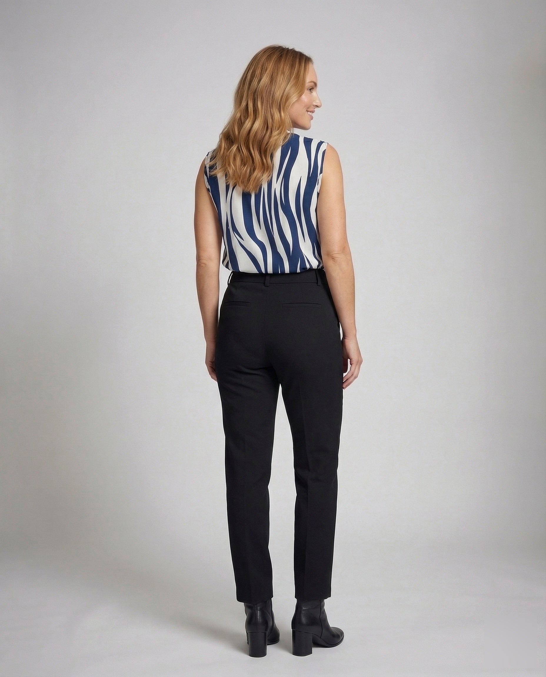 Product 15548826222922 - back_view